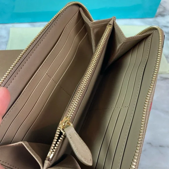 NWT Authentic Burberry House Check Canvas Brown Zip Around Wallet - Retail $630